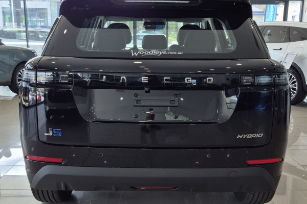 2026 Jaecoo J5  Summit SUV Image 4