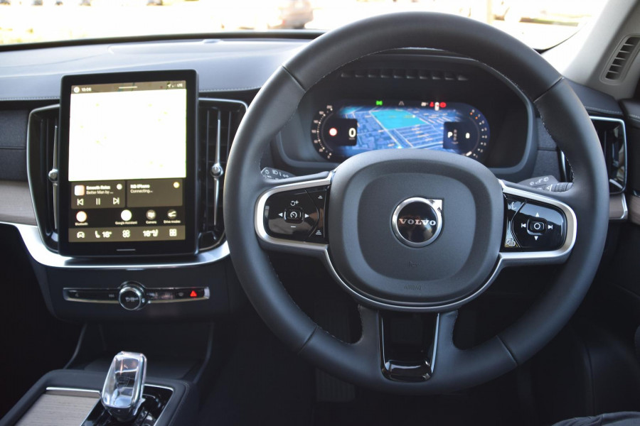 2026 Volvo XC90 L Series Plus B5 Bright SUV Image 16