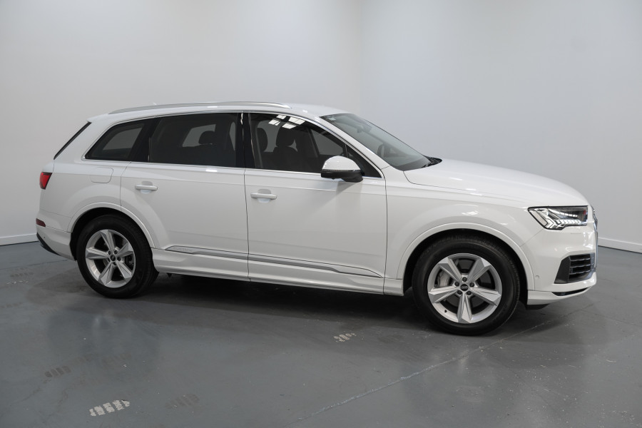 2021 Audi Q7 4M 45 TDI SUV Image 6