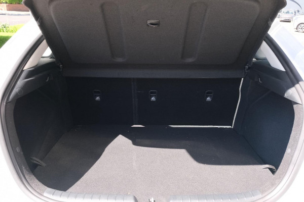 2023 Kia Cerato BD S Hatch Image 13