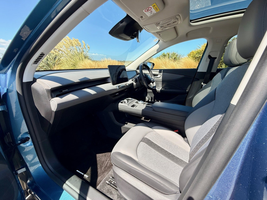 2026 MY25 MG MGS5 EV ZS3EM Essence 62 SUV Image 14