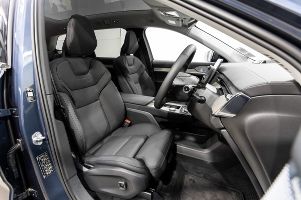 2026 Volvo EX90 No Series Ultra Twin Motor Performance SUV Image 19