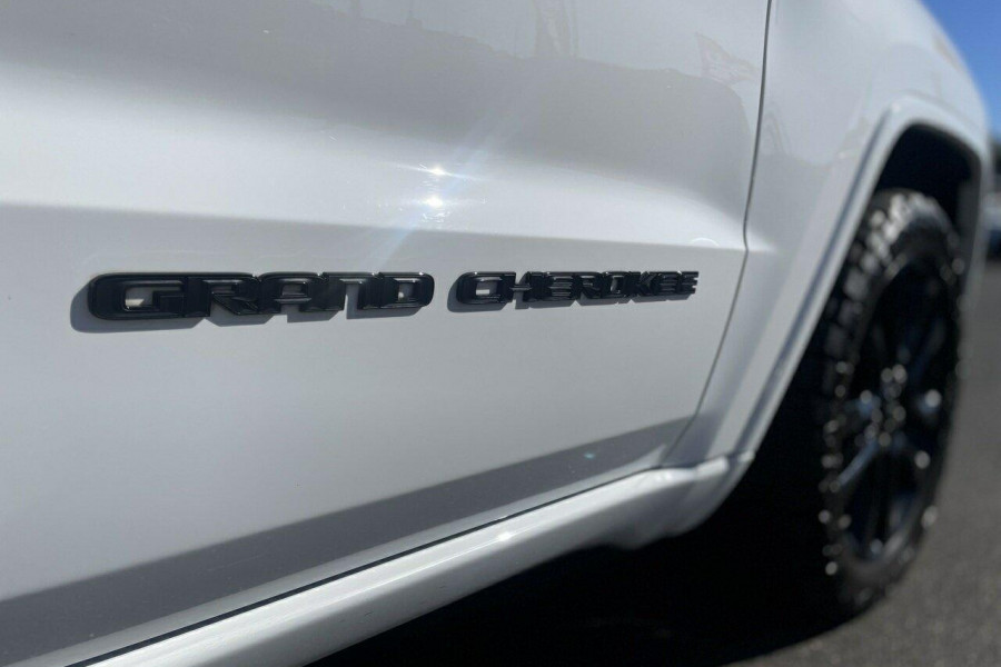 2020 MY21 Jeep Grand Cherokee WK Night Eagle SUV Image 9
