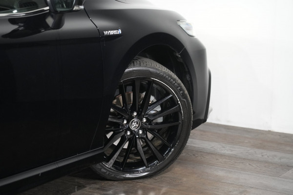 2021 Toyota Camry SX Hybrid Sedan Image 10
