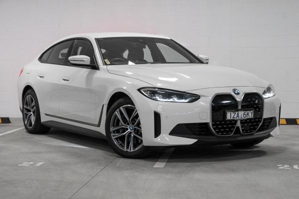BMW i4 eDrive35 G26