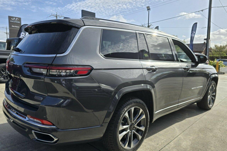 2023 Jeep Grand Cherokee WL Overland SUV Image 7