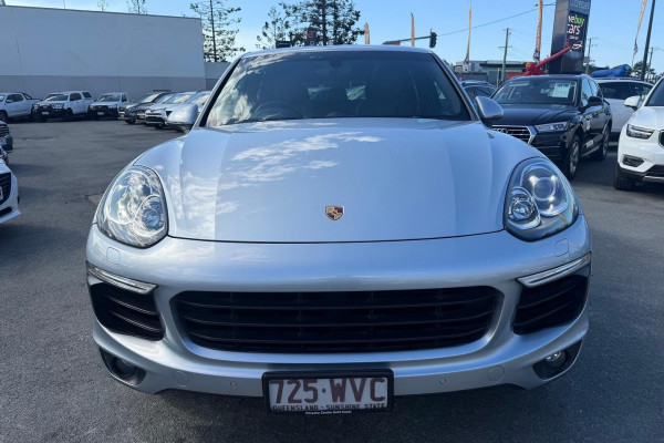 2016 MY17 Porsche Cayenne 92A Platinum Edition SUV Image 3