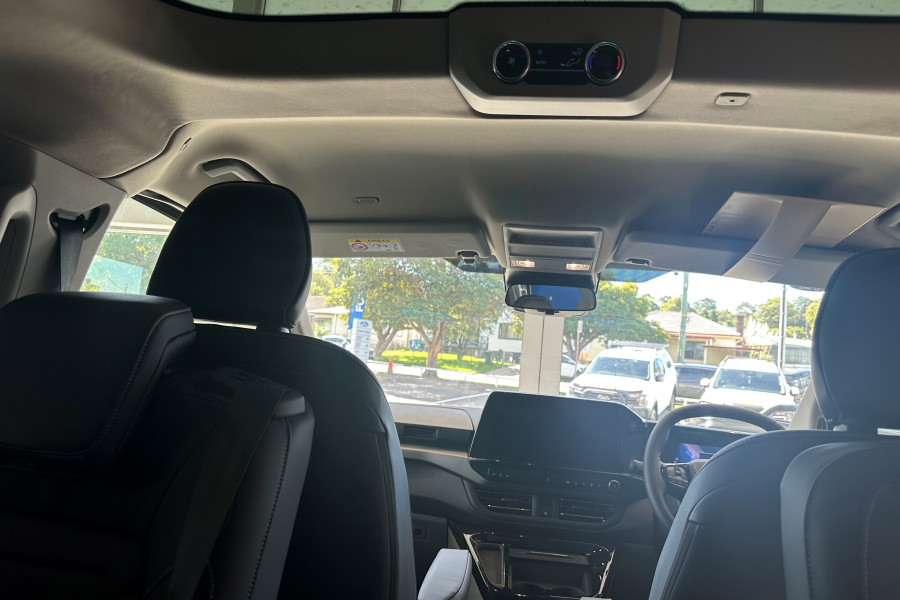 2024 MY24.5 Ford Tourneo AV Titanium X People Mover Image 14