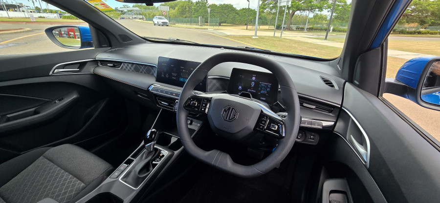 2026 MY25.5 MG MG3 ZP22 Vibe Hatch Image 2