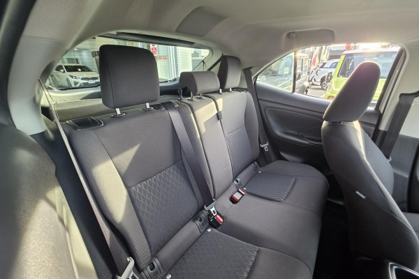 2023 Toyota Yaris Cross MXPB10R GX SUV Image 13