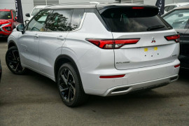 2024 Mitsubishi Outlander ZM Exceed Tourer SUV
