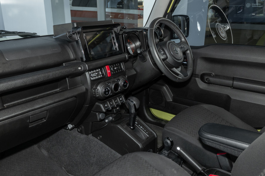 2023 Suzuki Jimny JB74 GLX Coupe Image 8