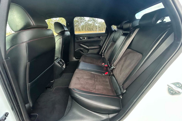2022 Honda Civic 11th Gen VTi LX Hatch Image 15