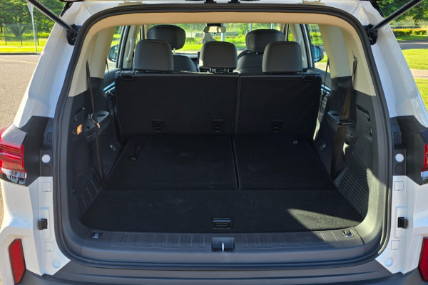 2026 MY25 LDV D90 SV9A Mode SUV Image 13