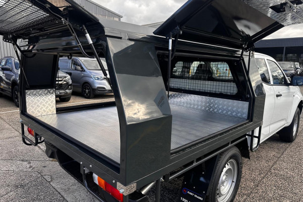 2026 MY25.5 Isuzu D-MAX RG SX Cab Chassis Image 10