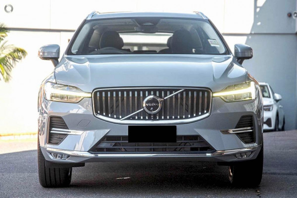 2024 MY25 Volvo XC60  Ultra B5 Bright SUV Image 2