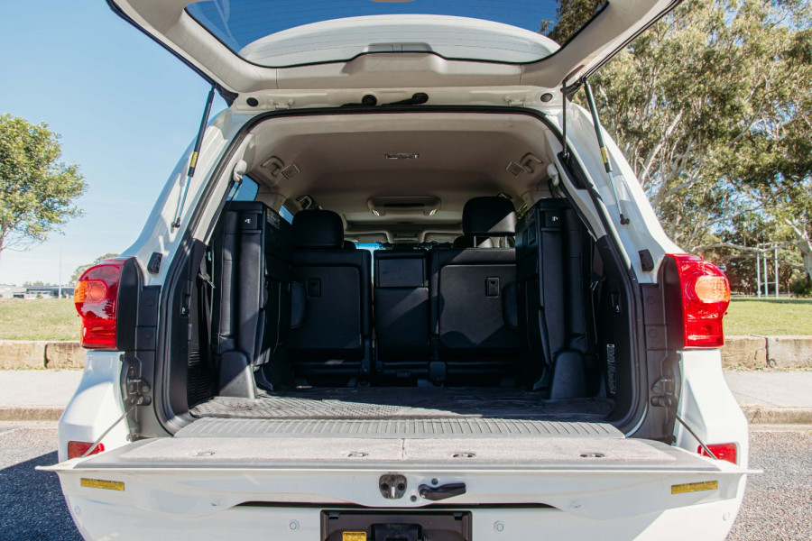 2012 MY13 Toyota LandCruiser VDJ200R Sahara SUV Image 18