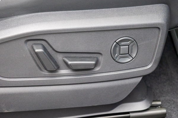2025 Audi Q5 GU TDI 150kW Sport SUV image 15