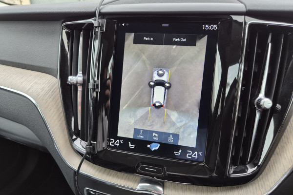 2018 Volvo XC60 UZ D4 Inscription SUV Image 17