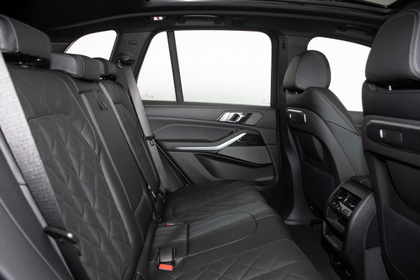 2026 BMW X5 G05 LCI xDrive30d M Sport SUV image 10