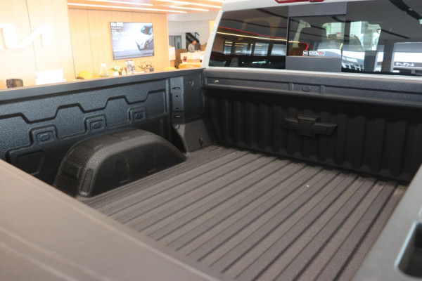2026 Chevrolet Silverado T1 1500 ZR2 W/Tech Pack Ute Image 31