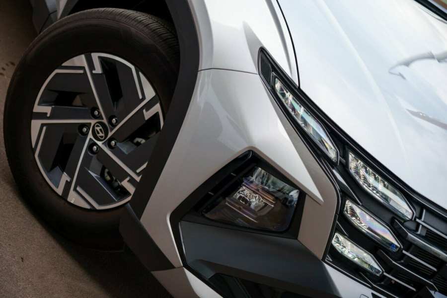 2026 Hyundai Tucson hybrid NX4.V4 BASE MODEL SUV Image 6