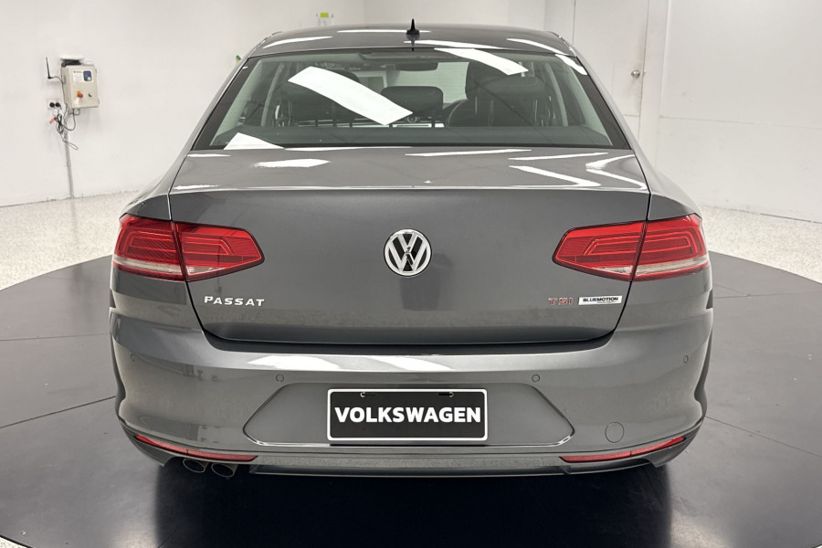 2015 Volkswagen Passat Sedan 132TSI Sedan Image 10