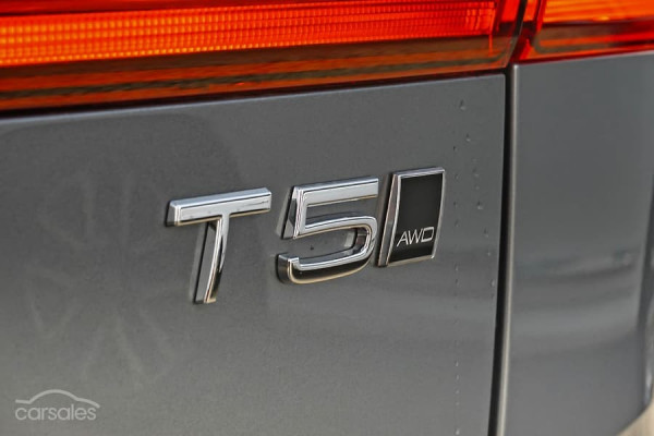 2021 Volvo XC60  T5 Inscription Suv