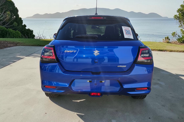 2025 Suzuki Swift UZ Hybrid Plus Hatch Image 4