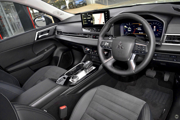 2026 MY25 Mitsubishi Outlander ZM Aspire SUV Image 15