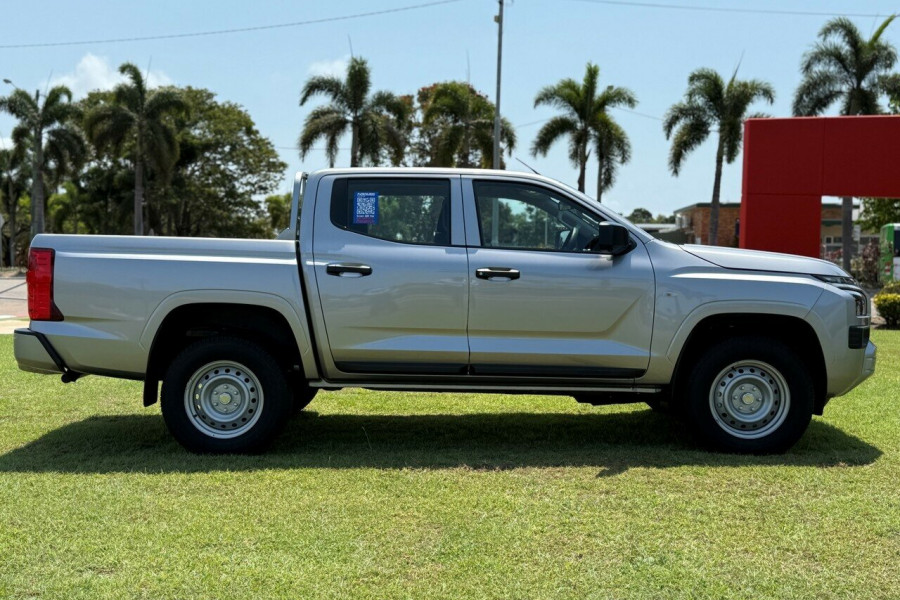 2024 Mitsubishi Triton MV GLX Ute Image 9
