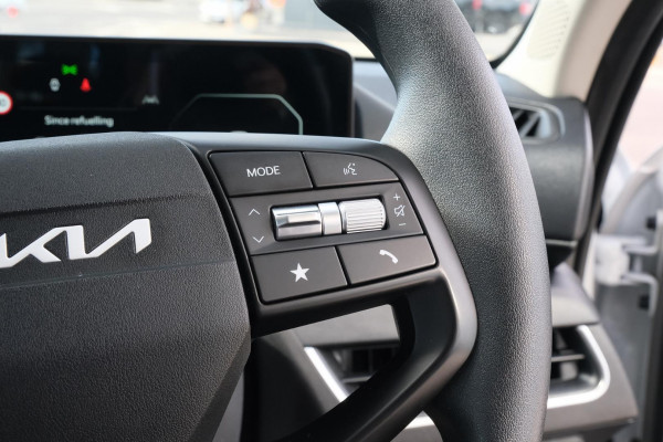 2025 MY26 Kia K4 CL4m S Hatch Image 17