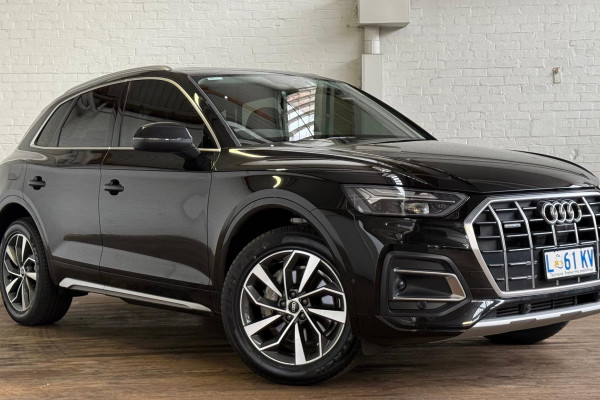2023 Audi Q5 FY 45 TFSI sport SUV Image 1
