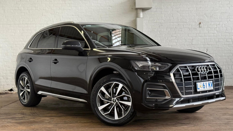 2023 Audi Q5 FY 45 TFSI sport SUV Image 1