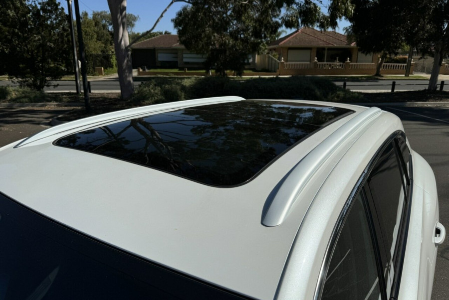2024 MY25 MG HS AS33 Essence SUV Image 24