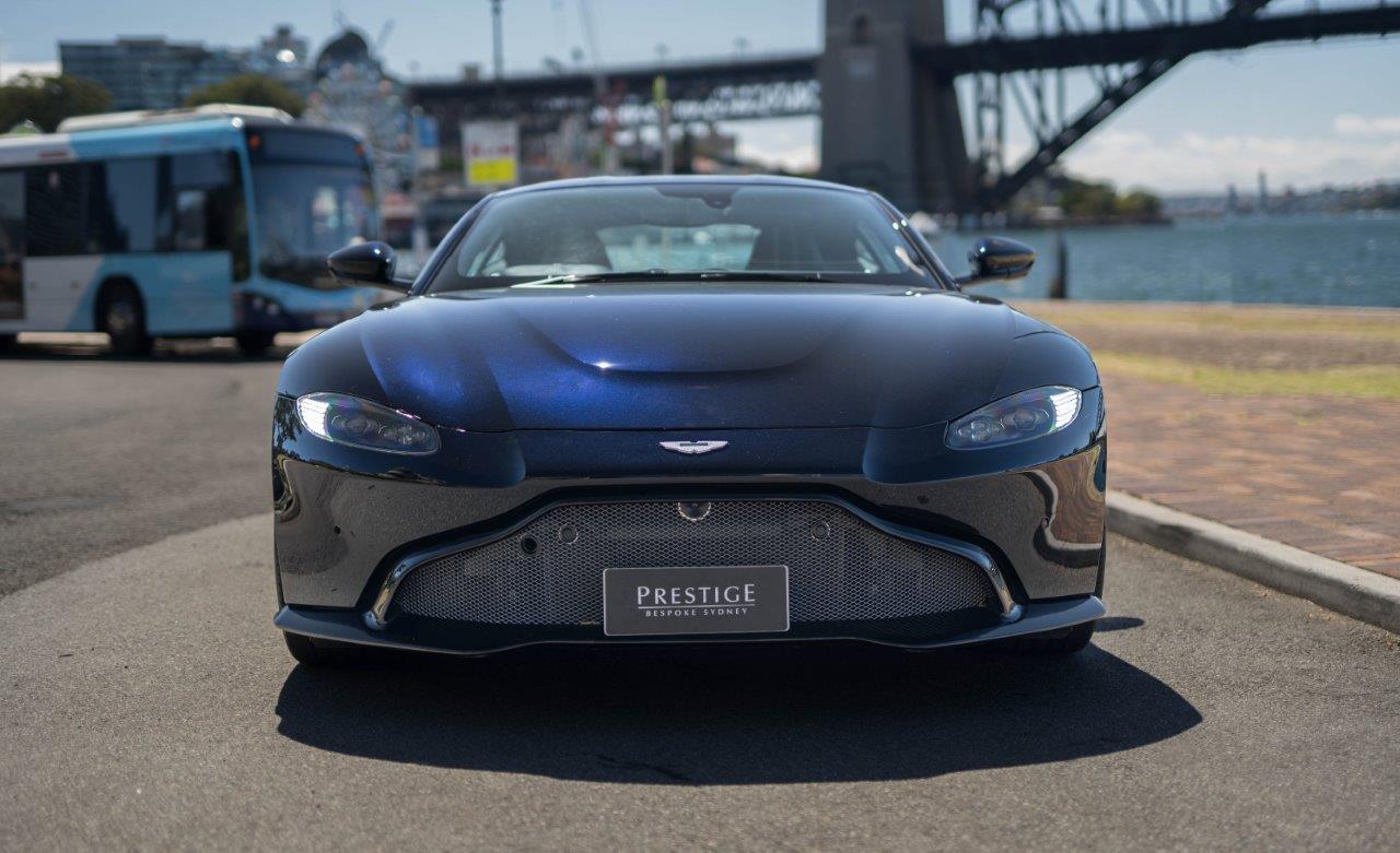 2018 Aston Martin Vantage Coupe Image 4
