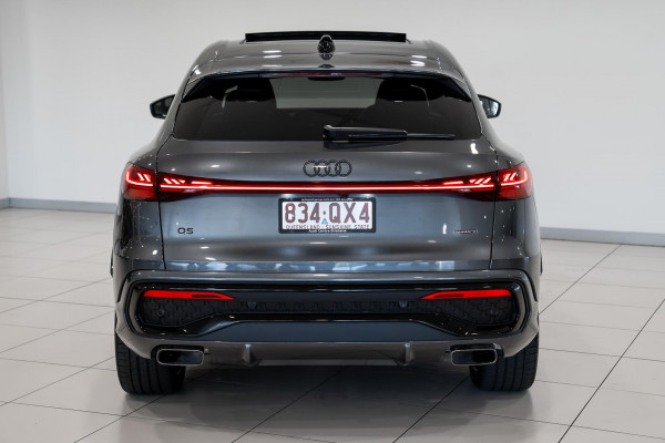 2026 Audi Q5 e-hybrid 270kW SUV image 5