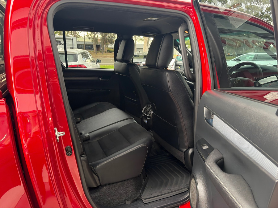2024 Toyota HiLux 2L46540GR gr-s Ute Image 6