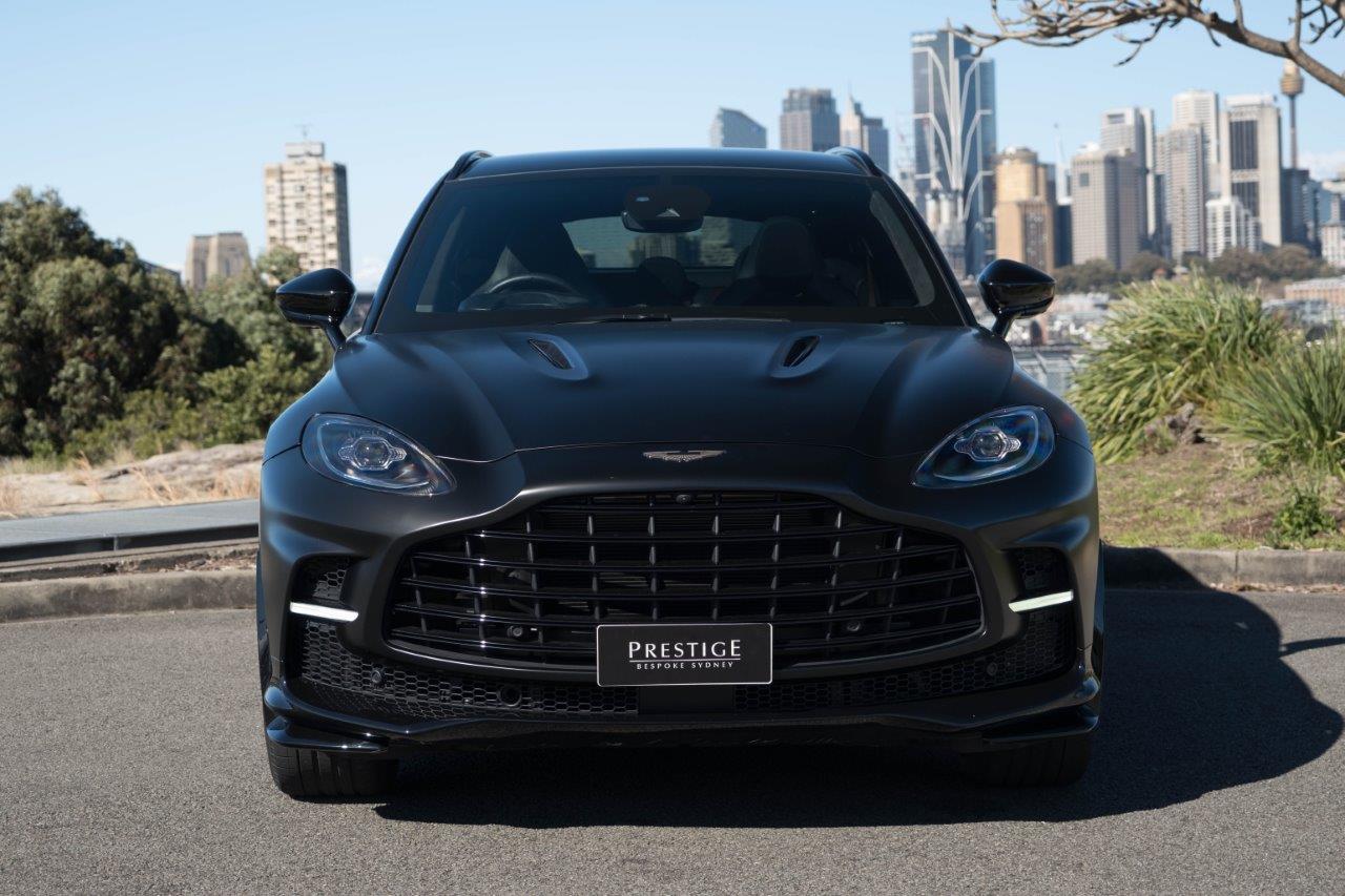 2022 Aston Martin DBX 707 SUV Image 2