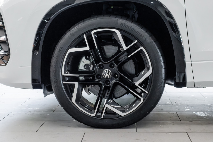 2025 Volkswagen Tayron R4 195TSI R-Line SUV Image 23