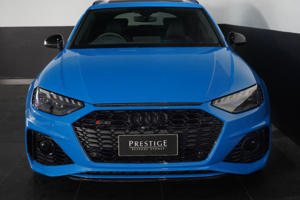 2021 Audi RS4  Quattro SUV Image 14