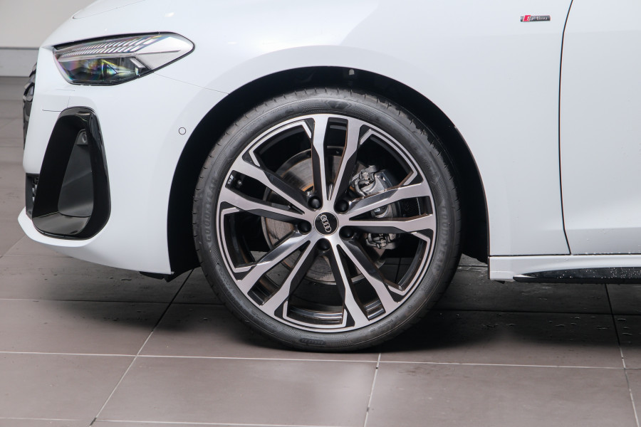 2025 Audi A5 B10 TFSI 150kW S line Sedan