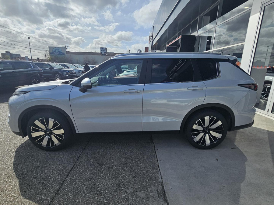 2026 MY25 Mitsubishi Outlander ZM Aspire SUV Image 2