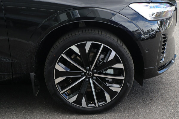 2026 Volvo XC60 UZ Ultra B5 Dark SUV Image 4