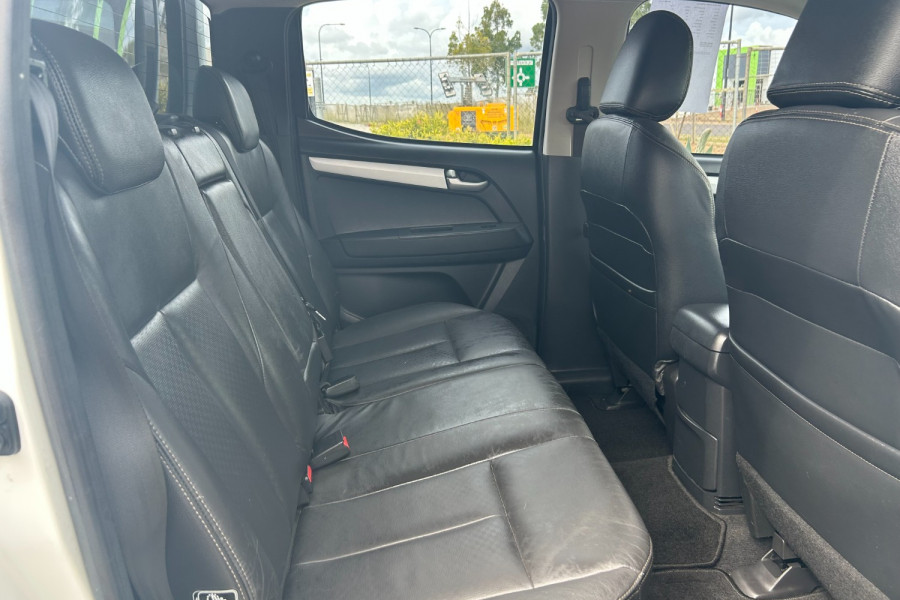 2016 MY15 Isuzu D-MAX Turbo LS-Terrain Ute Image 10