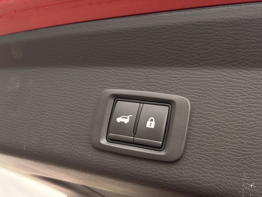2024 Mitsubishi Outlander ZM PHEV Exceed SUV Image 9