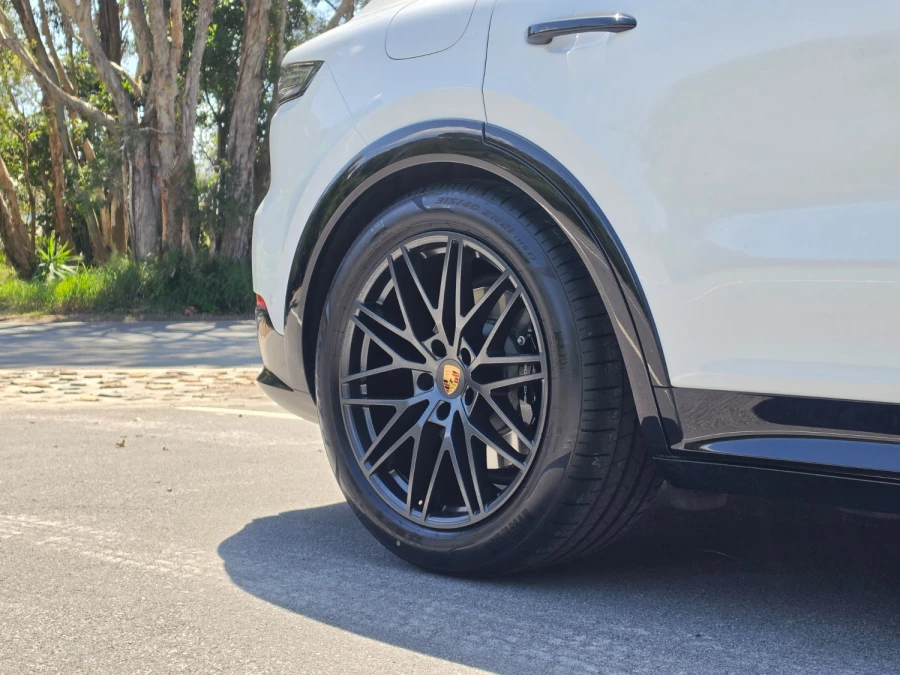 2024 Porsche Cayenne E3 II Tw.Turbo GTS Coupe Image 11