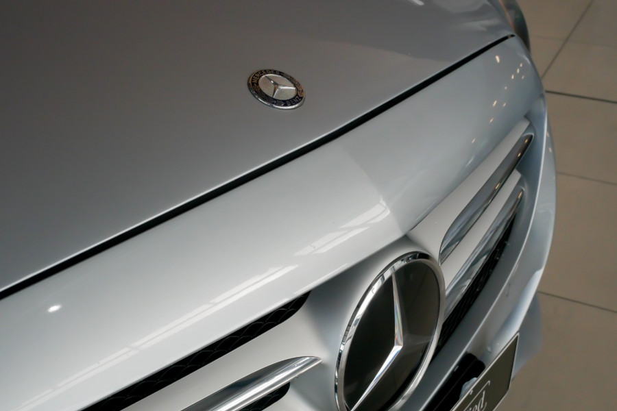 2017 MY17.55 Mercedes-Benz C-Class W205 C250 Sedan Image 25