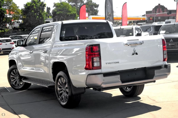 2025 Mitsubishi Triton MV GLS Ute Image 3