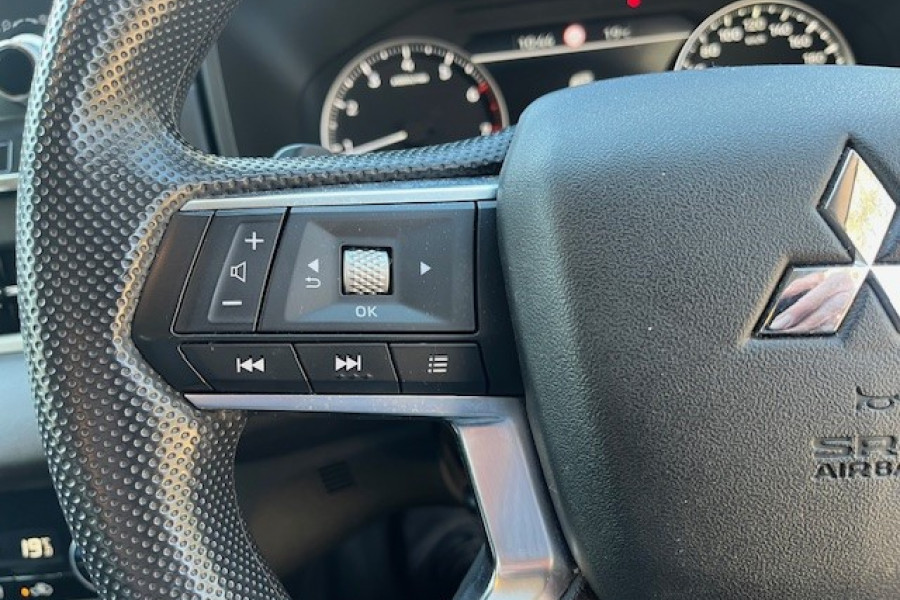 2021 MY22 Mitsubishi Outlander ZM ES Wagon Image 14